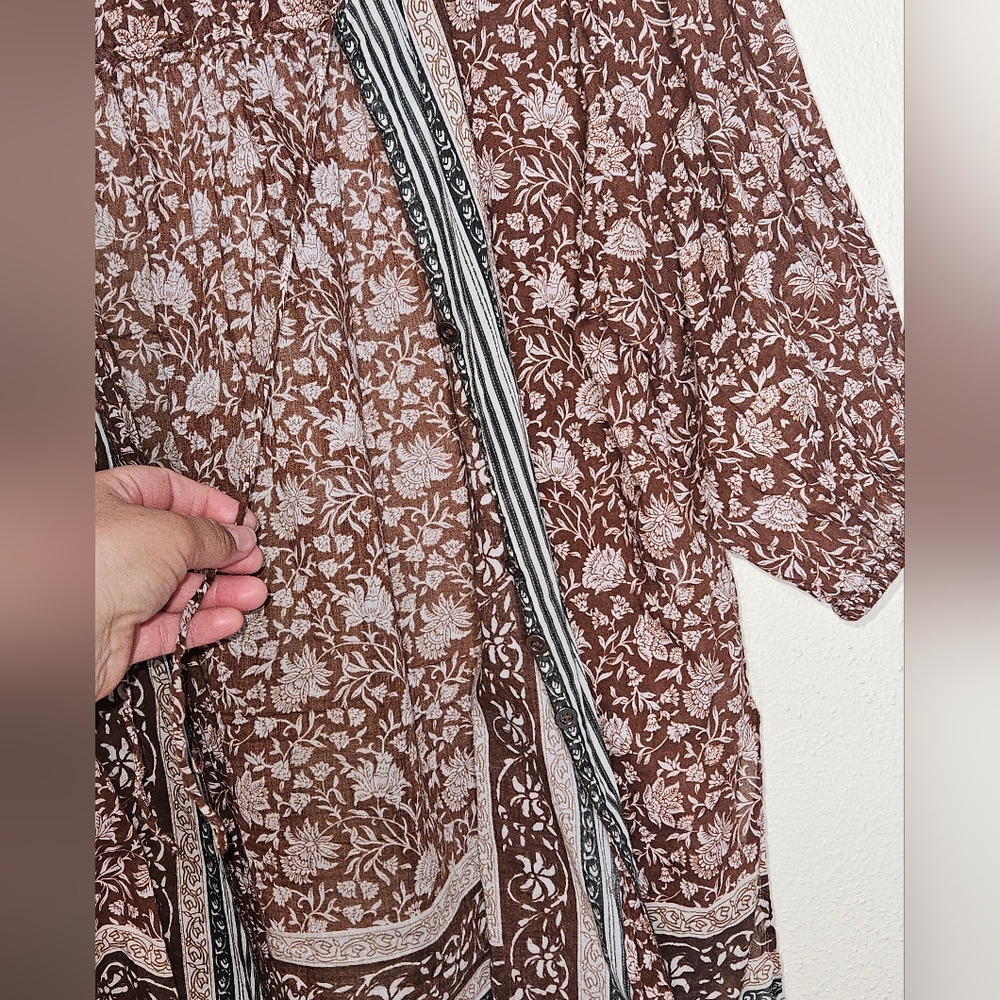 We The Free Border Batik Buttondown Top, Size Medium, Brown, GUC - Picture 7 of 10